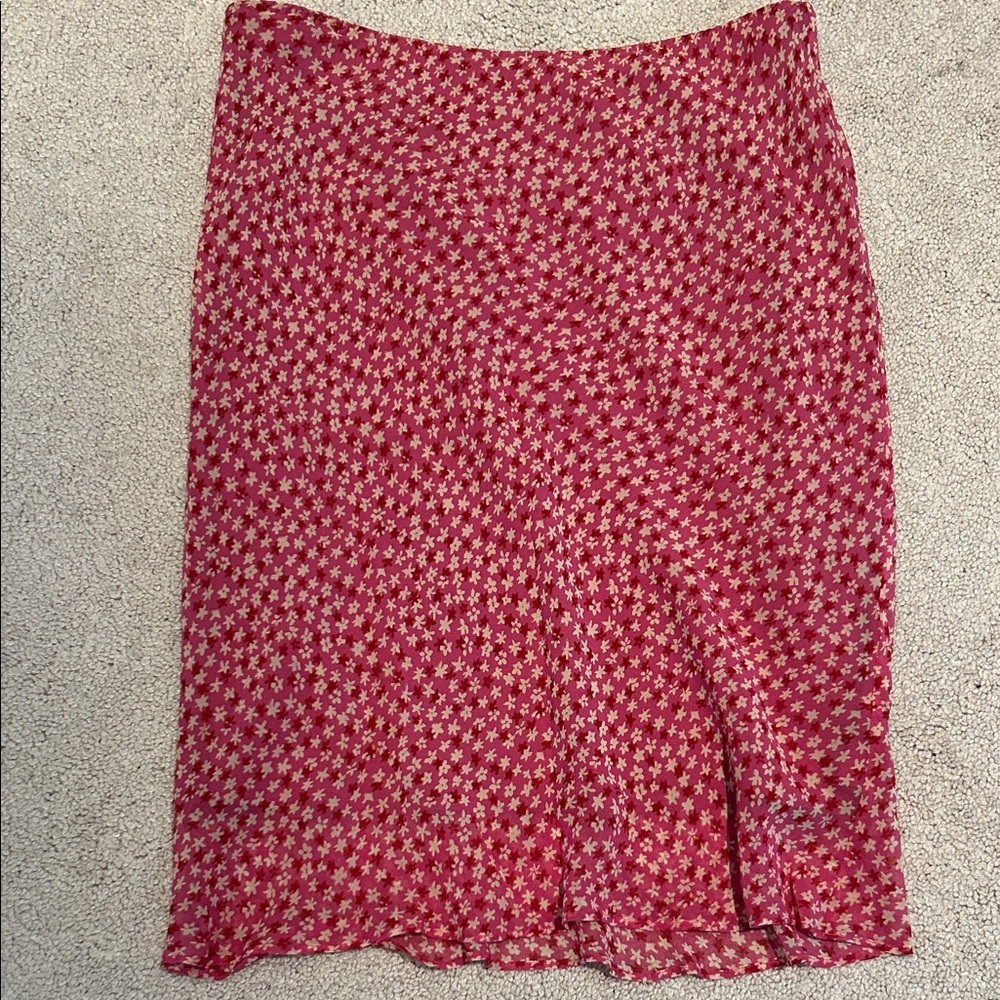 Banana Republic Red and White Floral skirt vintage 90’s - Picture 2 of 6